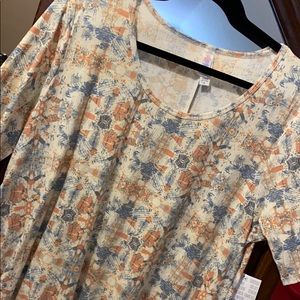 Lularoe Perfect T